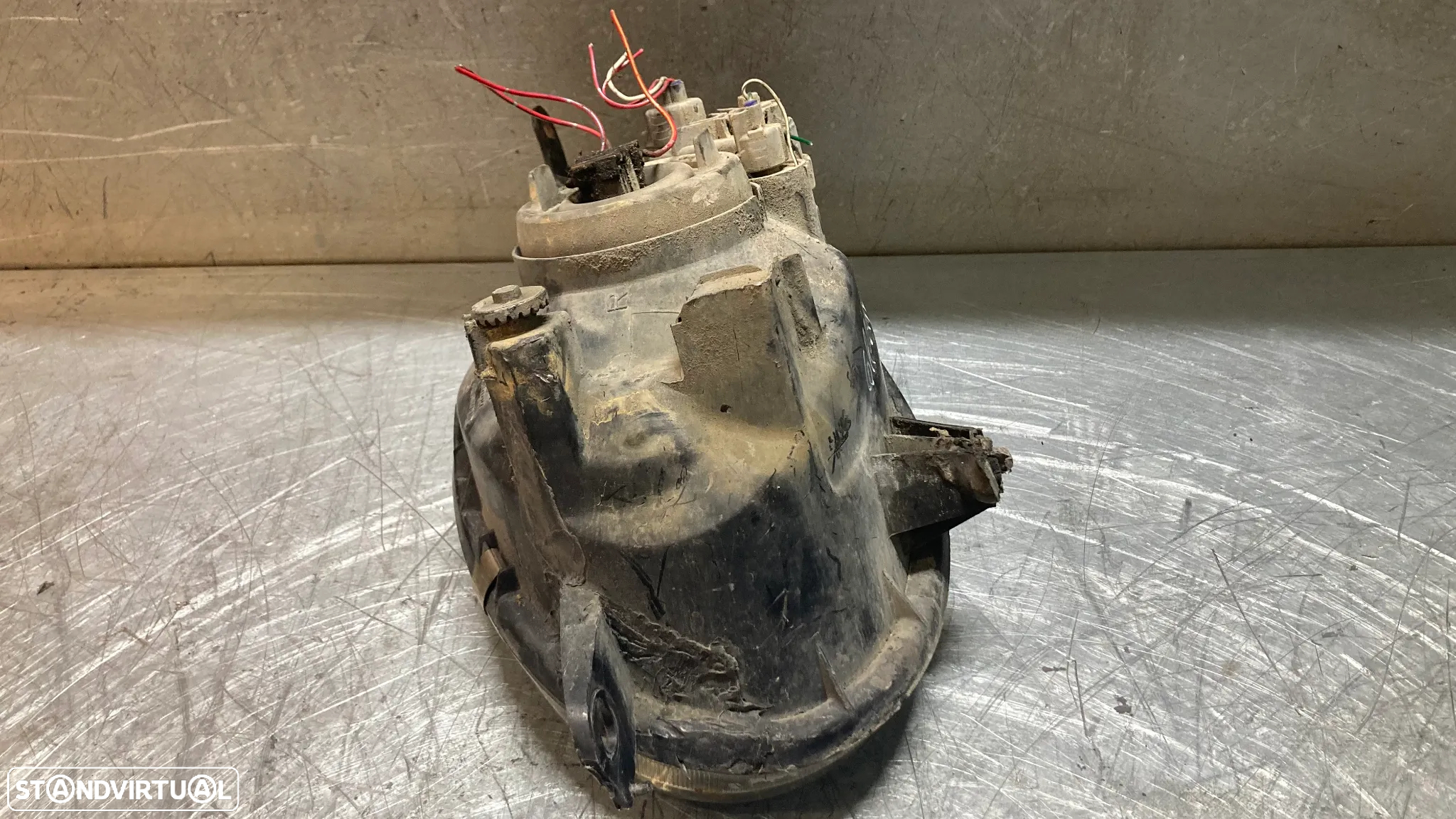 ÓTICA / FAROL TOYOTA COROLLA E11 E110 - ESQUERDO / DIREITO - 3