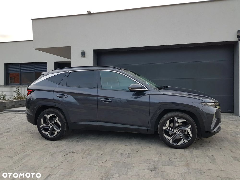 Hyundai Tucson 1.6 T-GDi HEV Platinum 2WD - 16