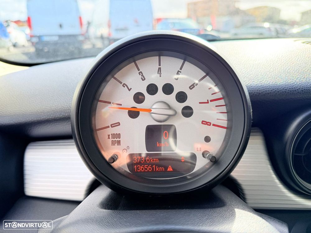 MINI 3 Portas Cooper S - 25