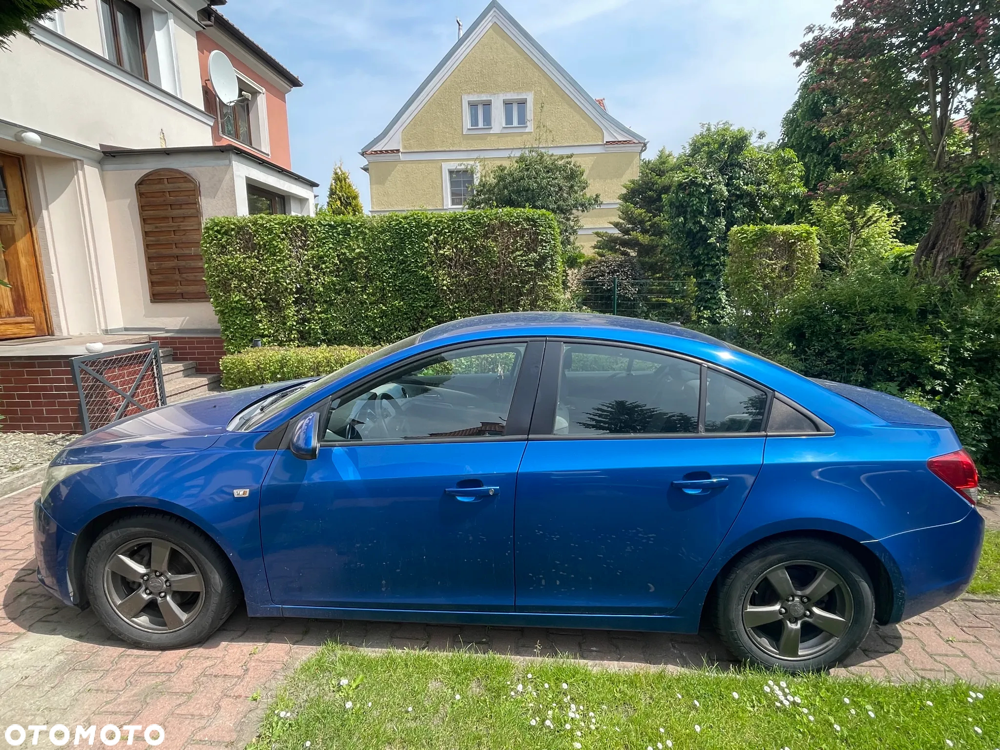 Chevrolet Cruze 1.6 - 2