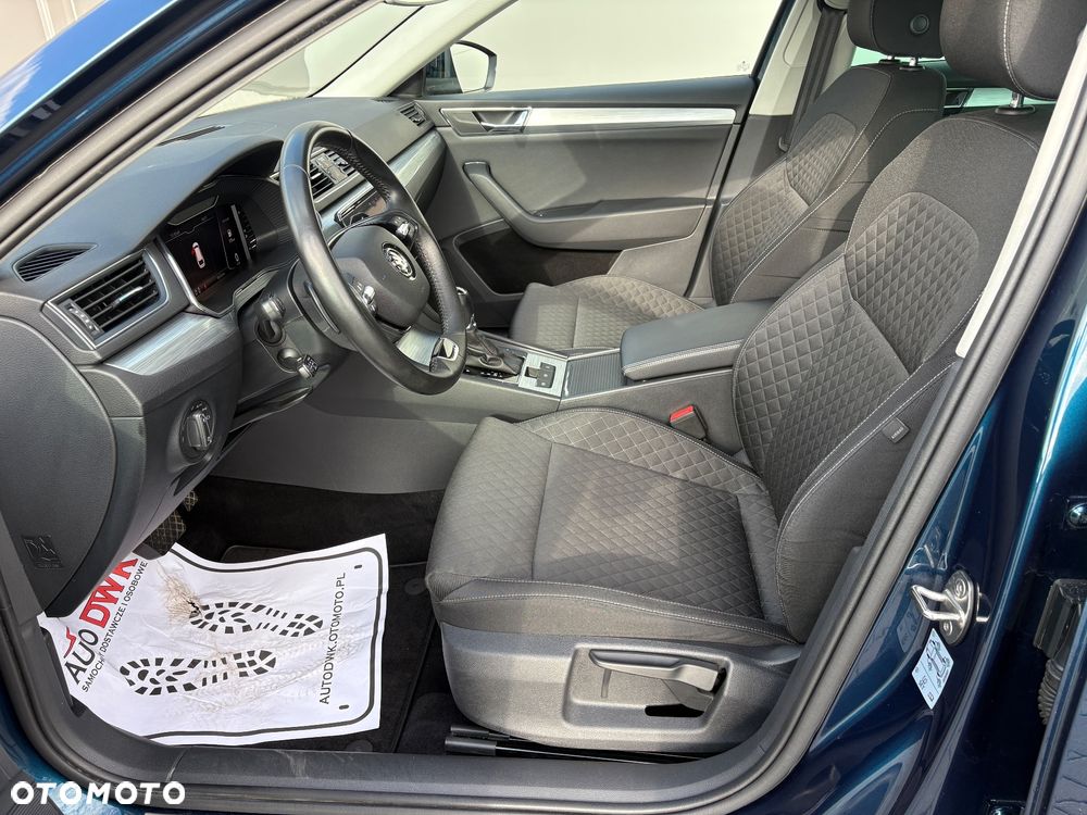 Skoda Superb Combi 2.0 TDI DSG Ambition - 17