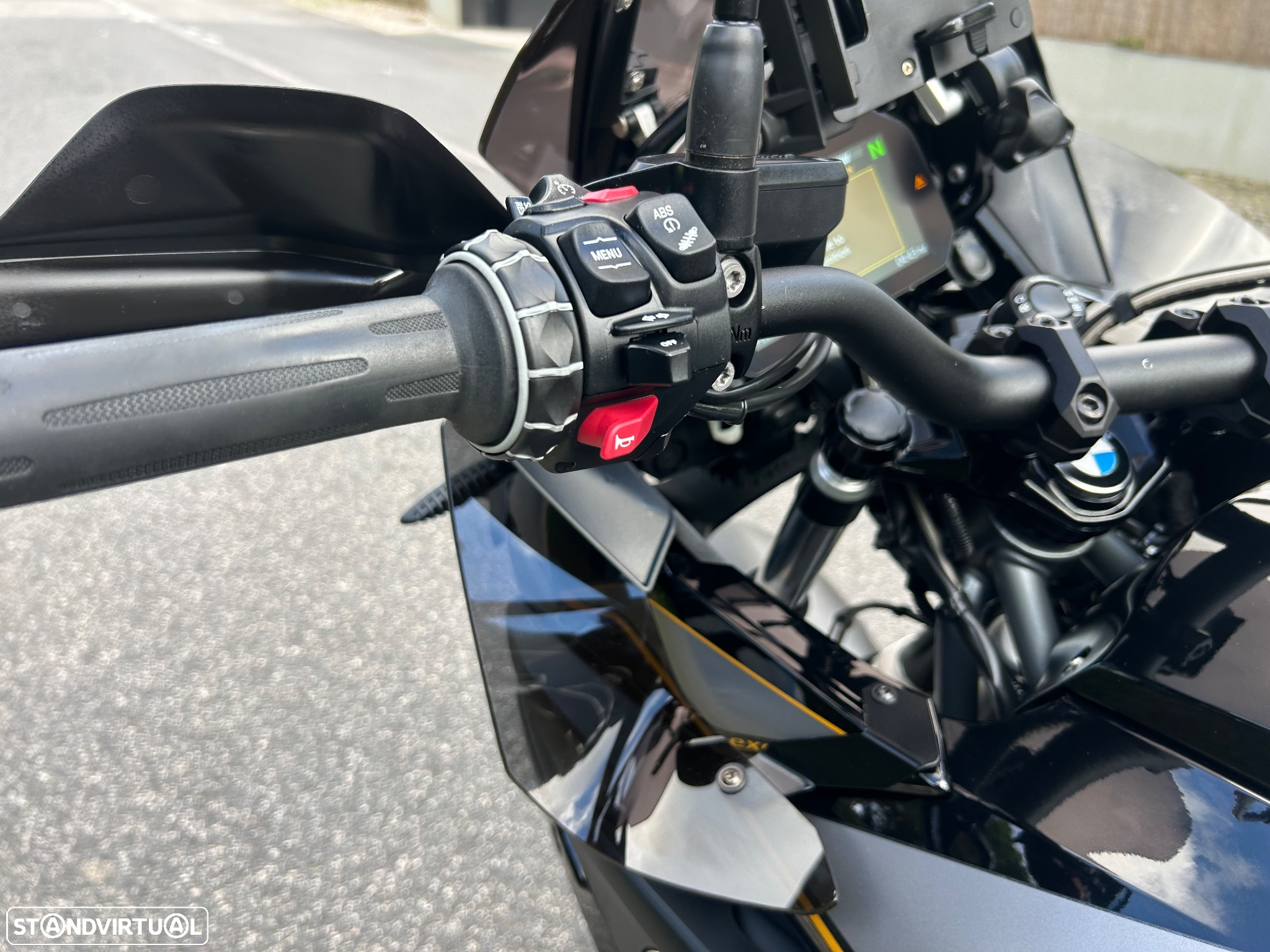 BMW R 1250 GS Exclusive Versão Low - 14