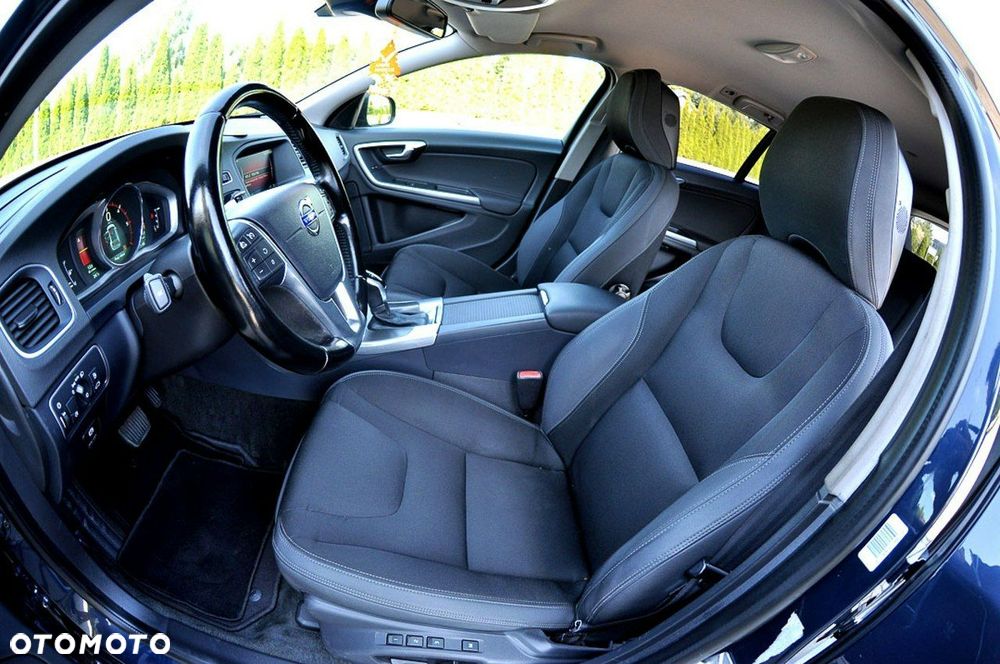 Volvo V60 D3 Geartronic Business Edition - 7