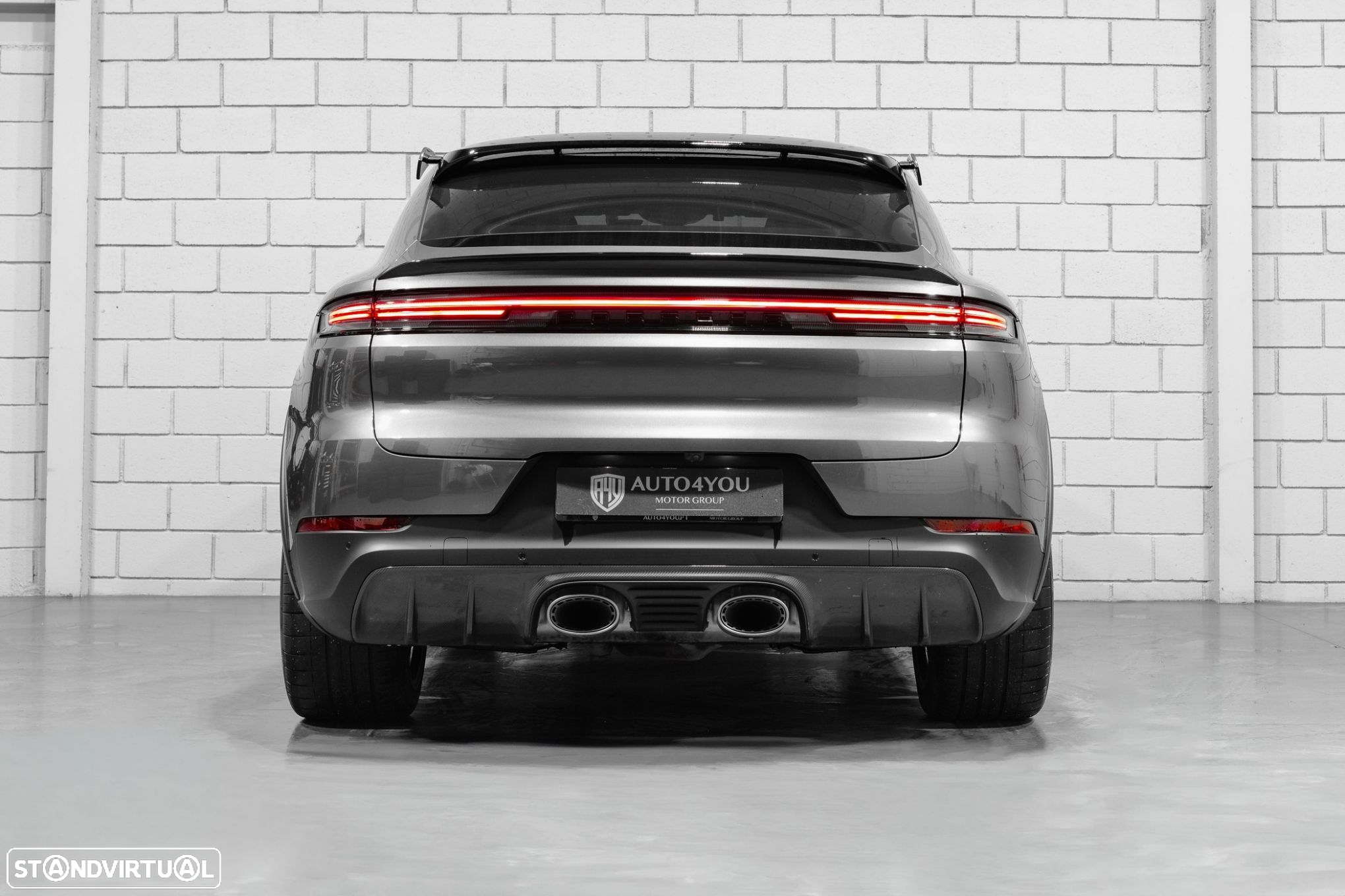 Porsche Cayenne Coupé Turbo E-Hybrid Pacote GT - 53