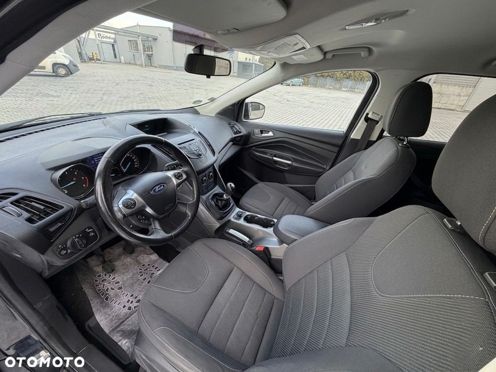 Ford Kuga 2.0 TDCi 2x4 Trend - 9
