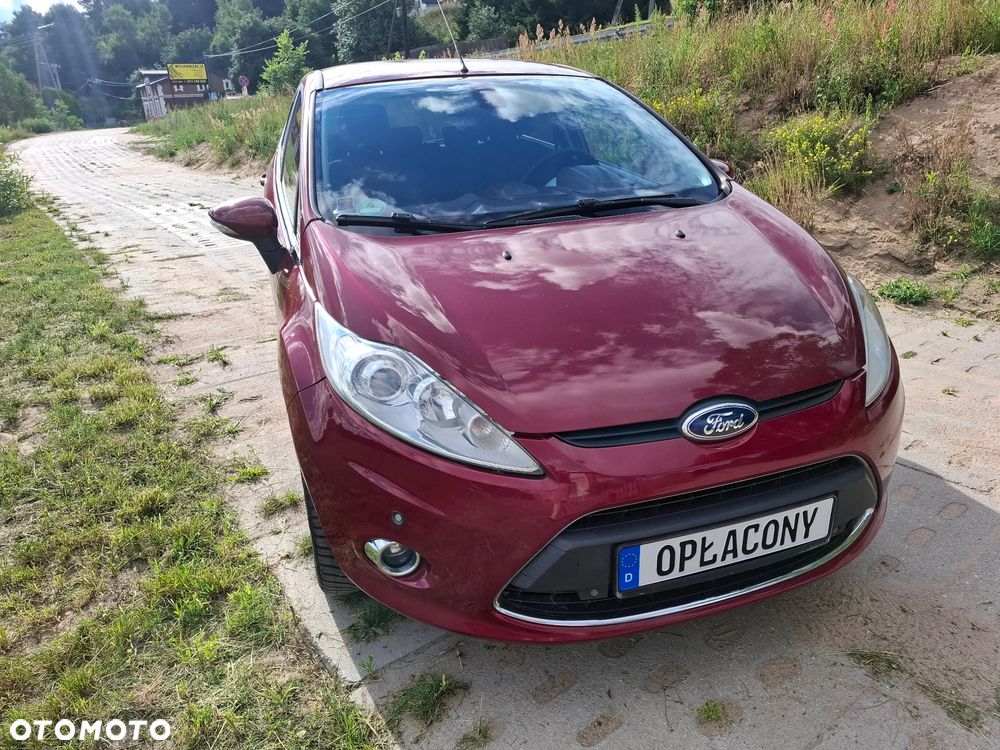 Ford Fiesta 1.6 TDCi SYNC Edition - 28