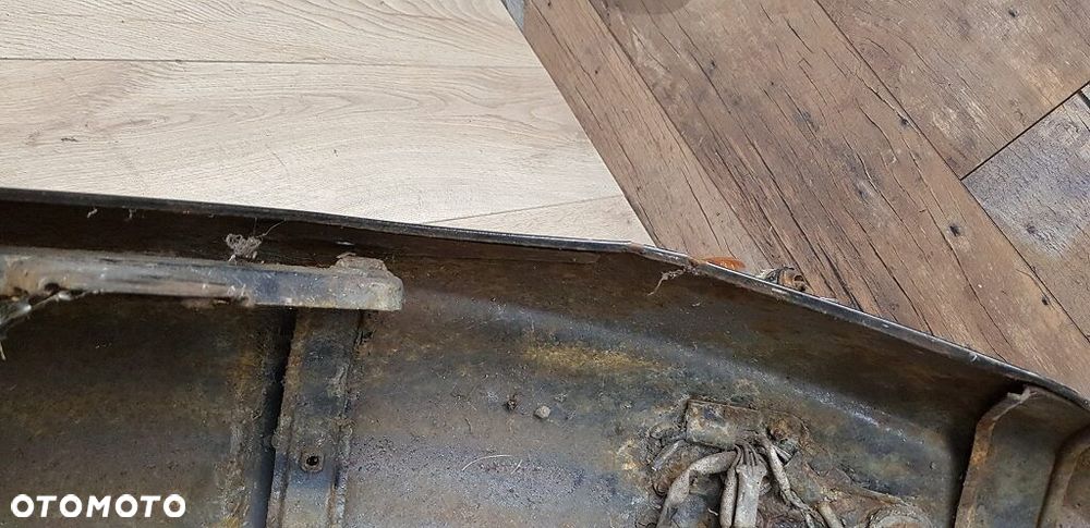 Błotnik lampa listwa kierunkowskazy XVS1100 Drag Star Classic - 10