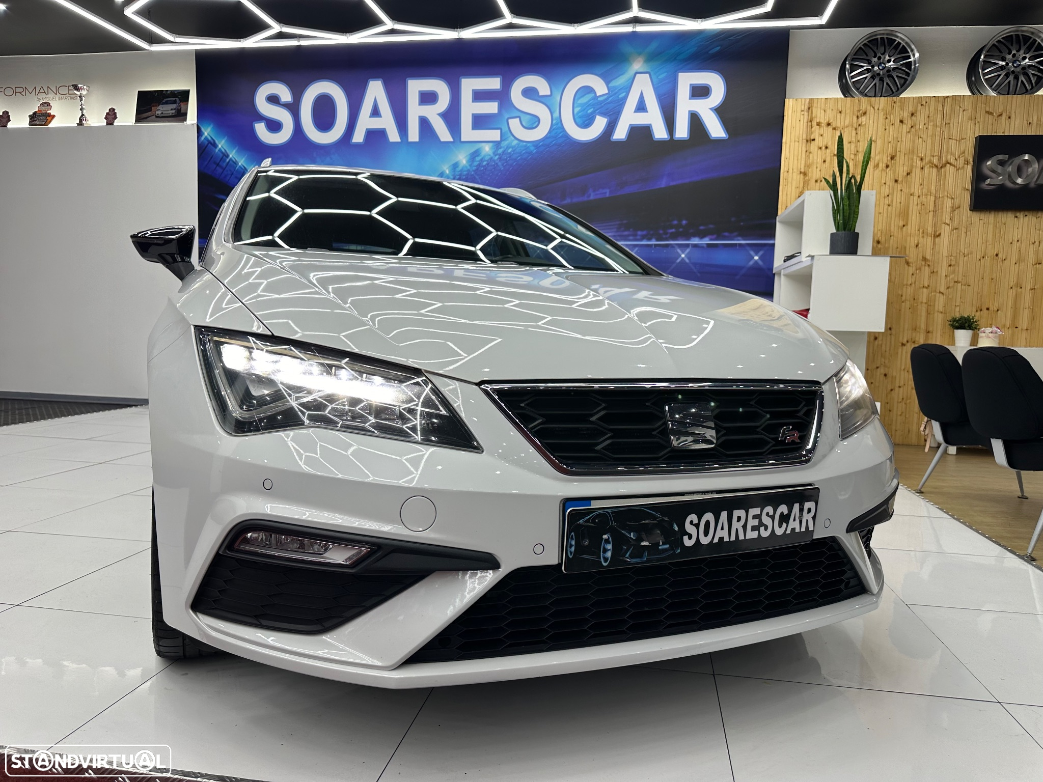 SEAT Leon ST 2.0 TDI FR - 13