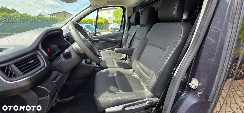Renault Trafic - 15