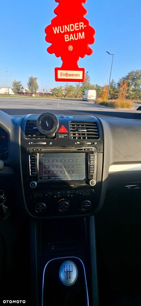 Volkswagen Golf - 13