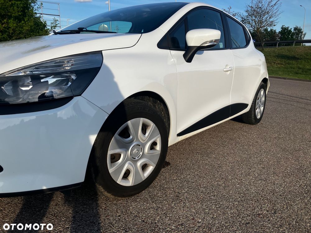 Renault Clio - 7