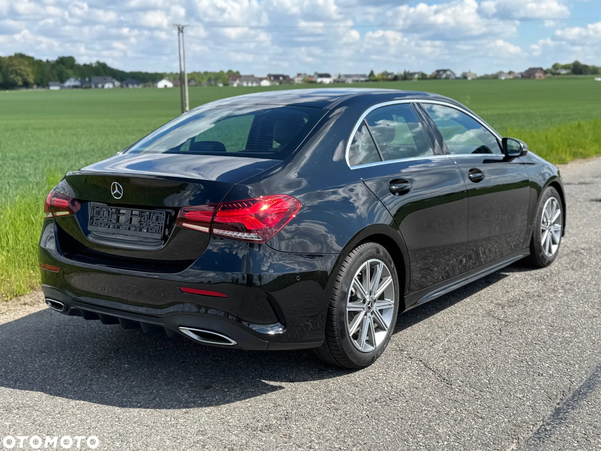 Mercedes-Benz Klasa A 180 7G-DCT Lim AMG Line Advanced Plus - 5