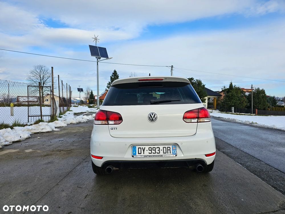 Volkswagen Golf 2.0 TSI GTI DSG - 12