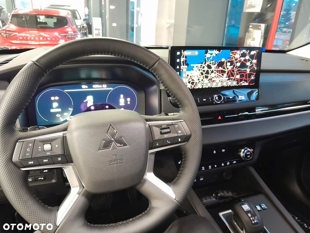 Mitsubishi Outlander Intense - 10
