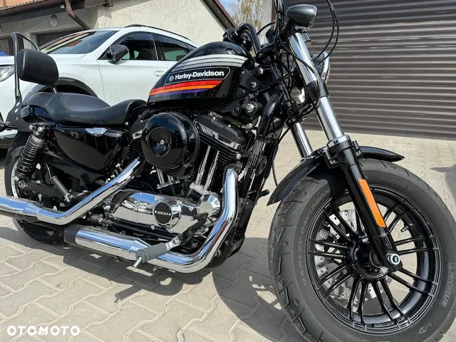 Harley-Davidson Sportster Forty-Eight - 12