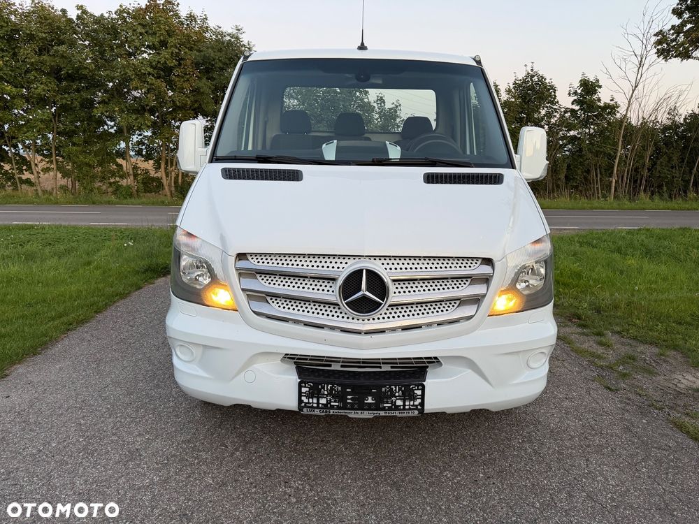 Mercedes-Benz Sprinter - 2