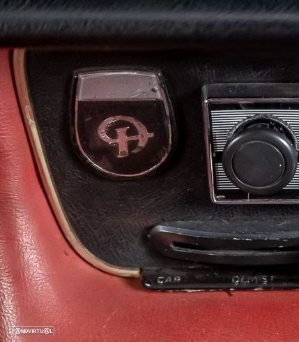 Daimler Sovereign - 26