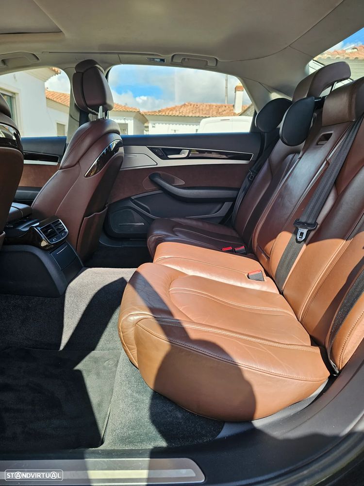 Audi A8 3.0 TDI V6 quattro Longo Clean - 12