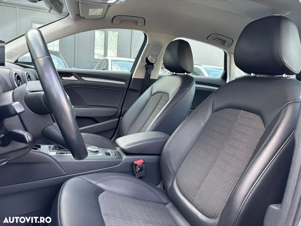 Audi A3 1.4 TFSI COD Stronic Ambiente - 19