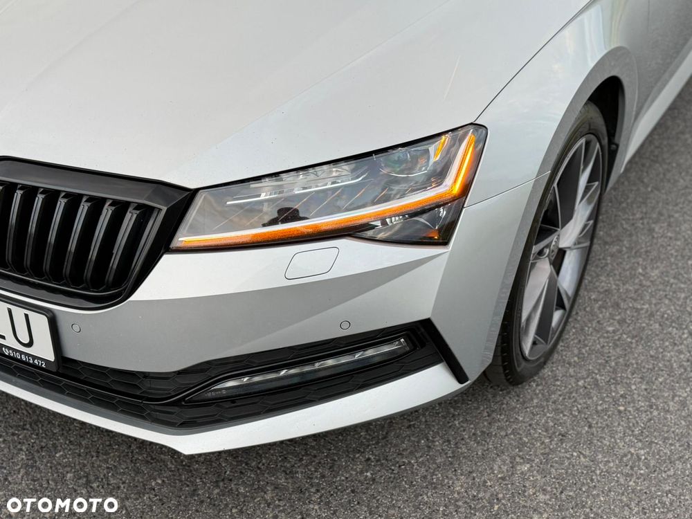Skoda Superb 2.0 TDI DSG Sportline - 25