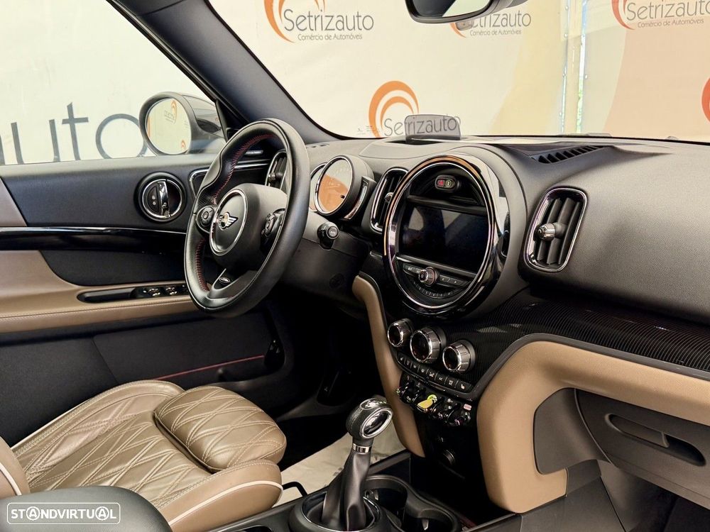 MINI Countryman Cooper SE ALL4 Auto - 11
