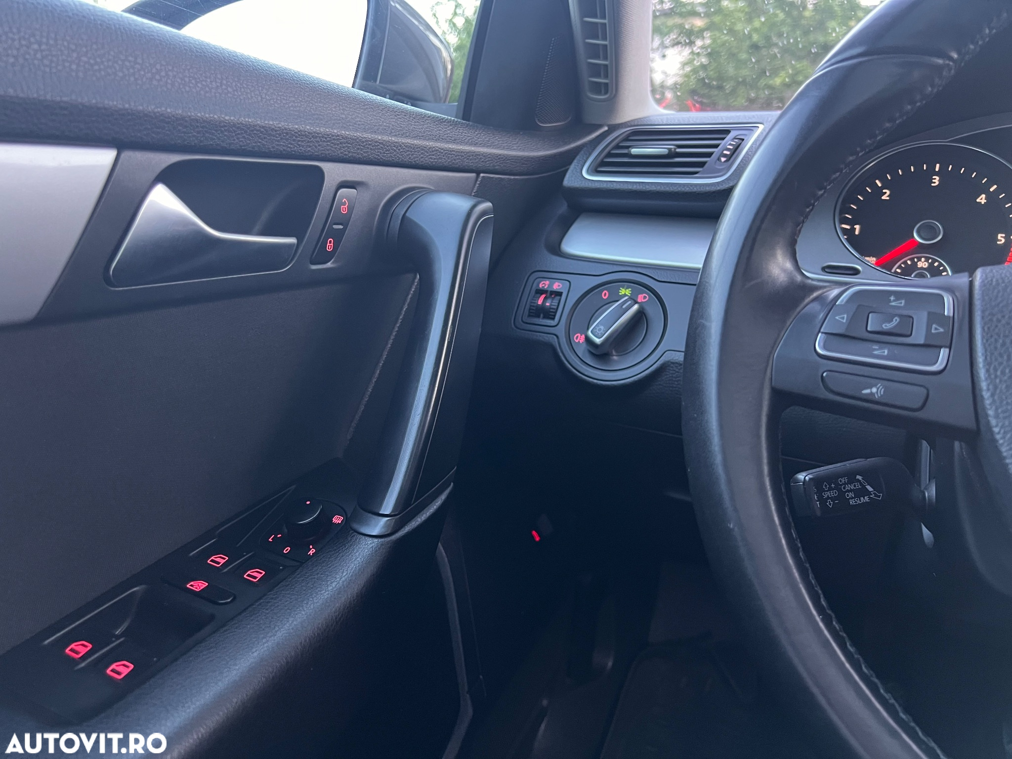Volkswagen Passat - 8