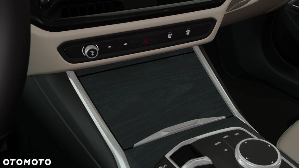 BMW Seria 3 330i xDrive M Sport - 10