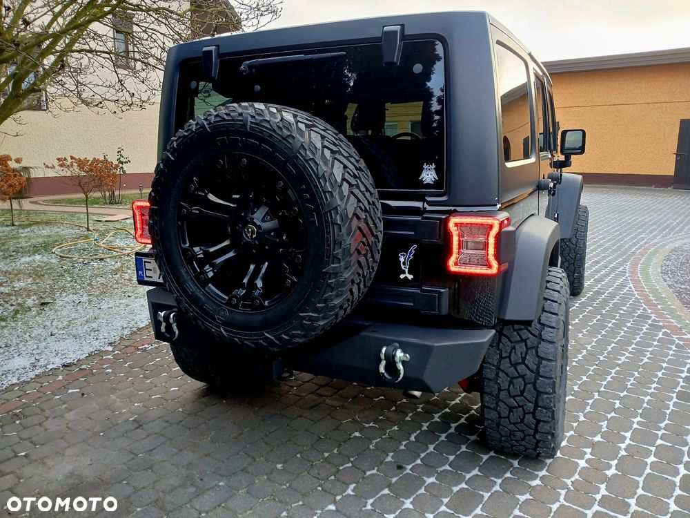 Jeep Wrangler 3.6 Unlim Black Edition II - 6