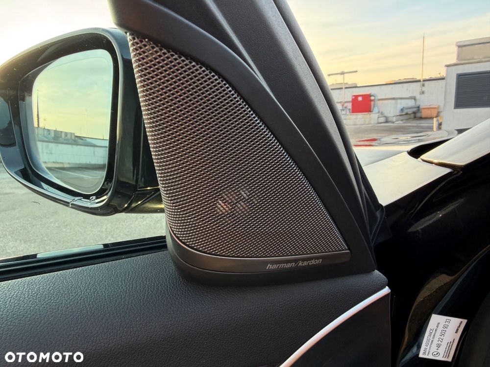 BMW Seria 5 530i xDrive GPF - 10