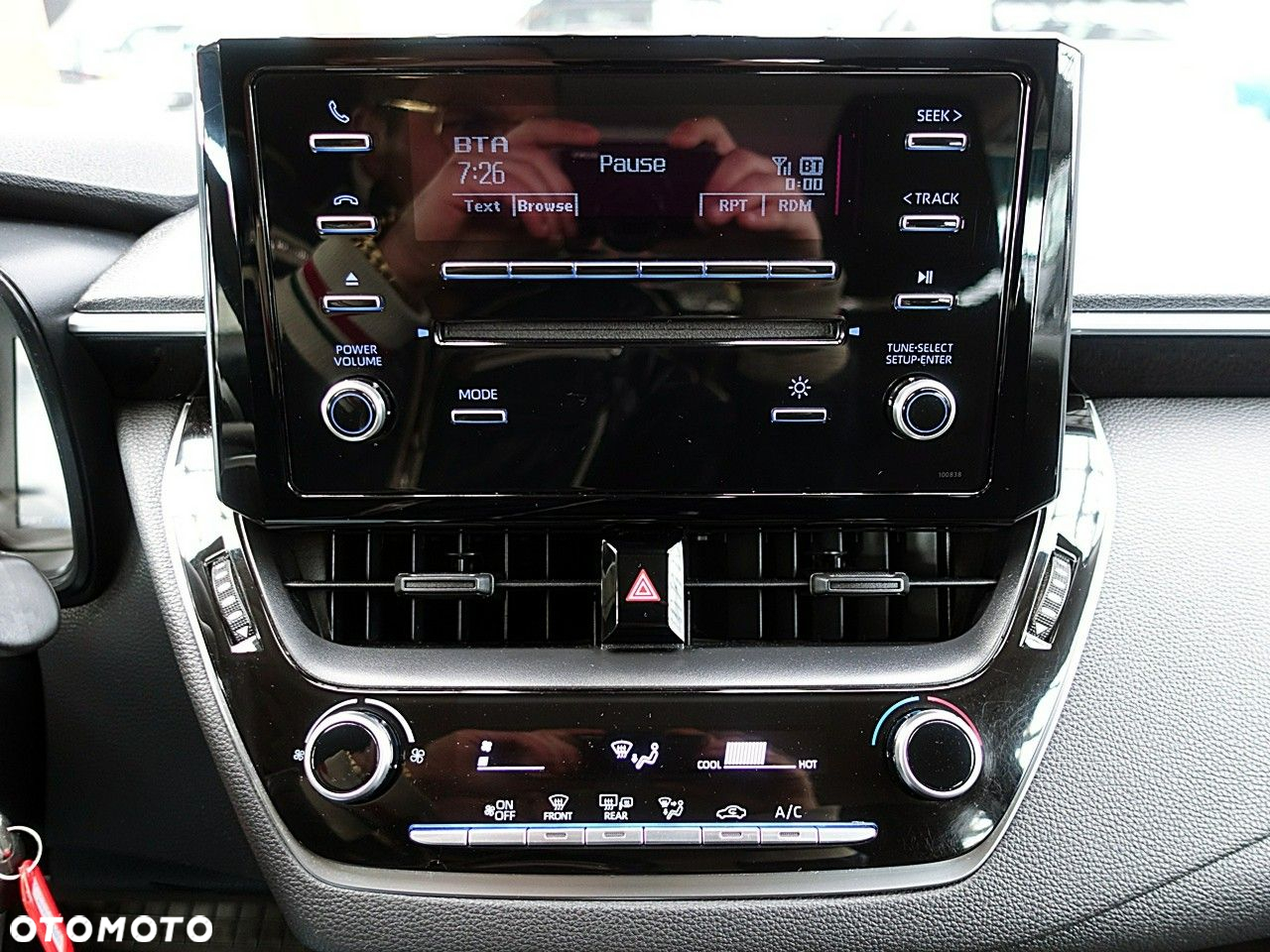Toyota Corolla - 23