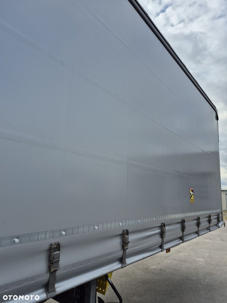 Schmitz Cargobull SCB*S3 - 24
