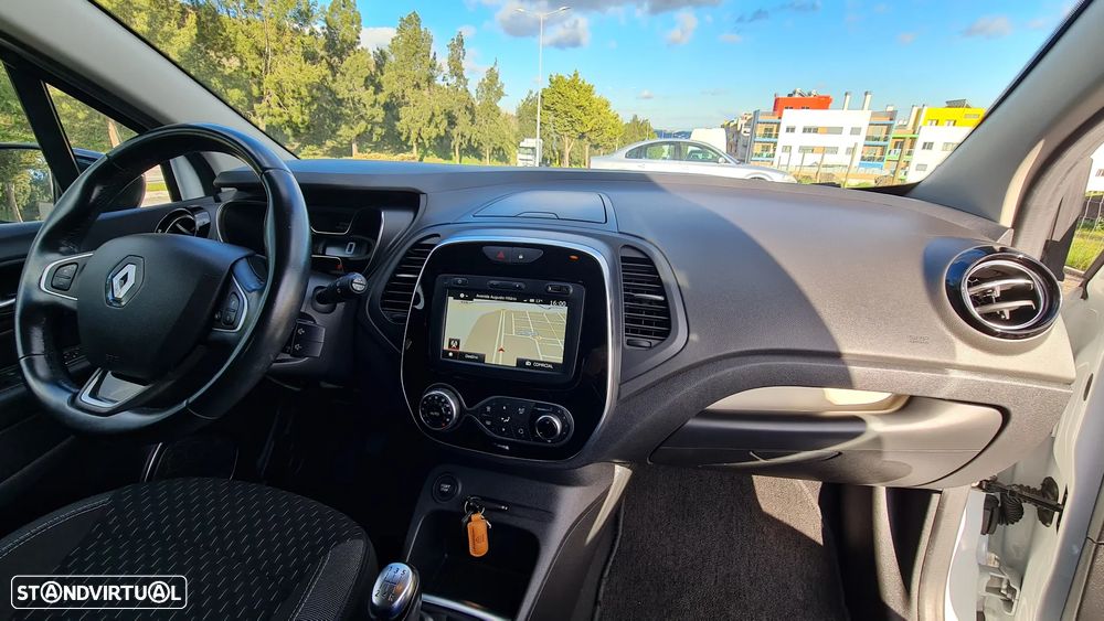Renault Captur 0.9 TCE Exclusive - 15