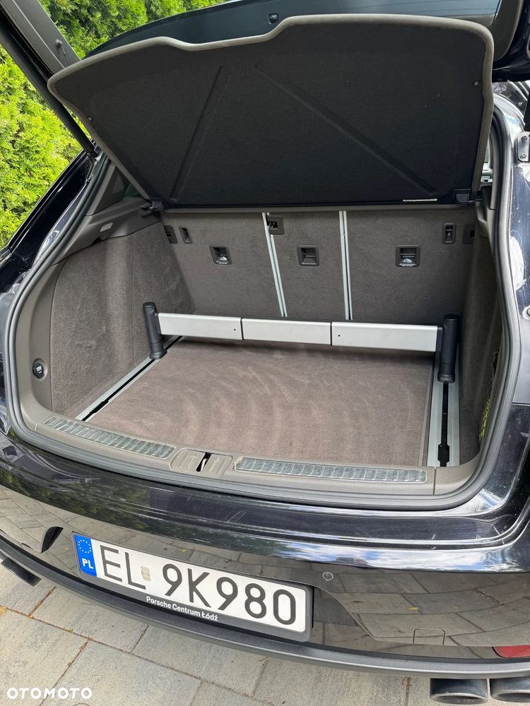 Porsche Macan - 10