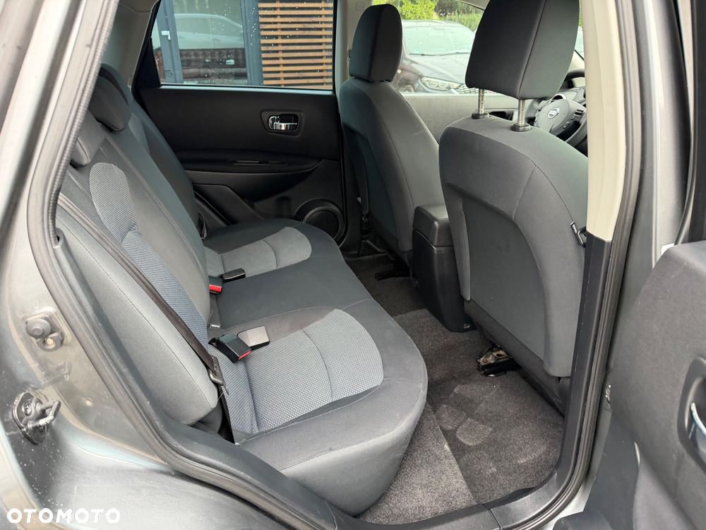 Nissan Qashqai 1.6 Visia - 32