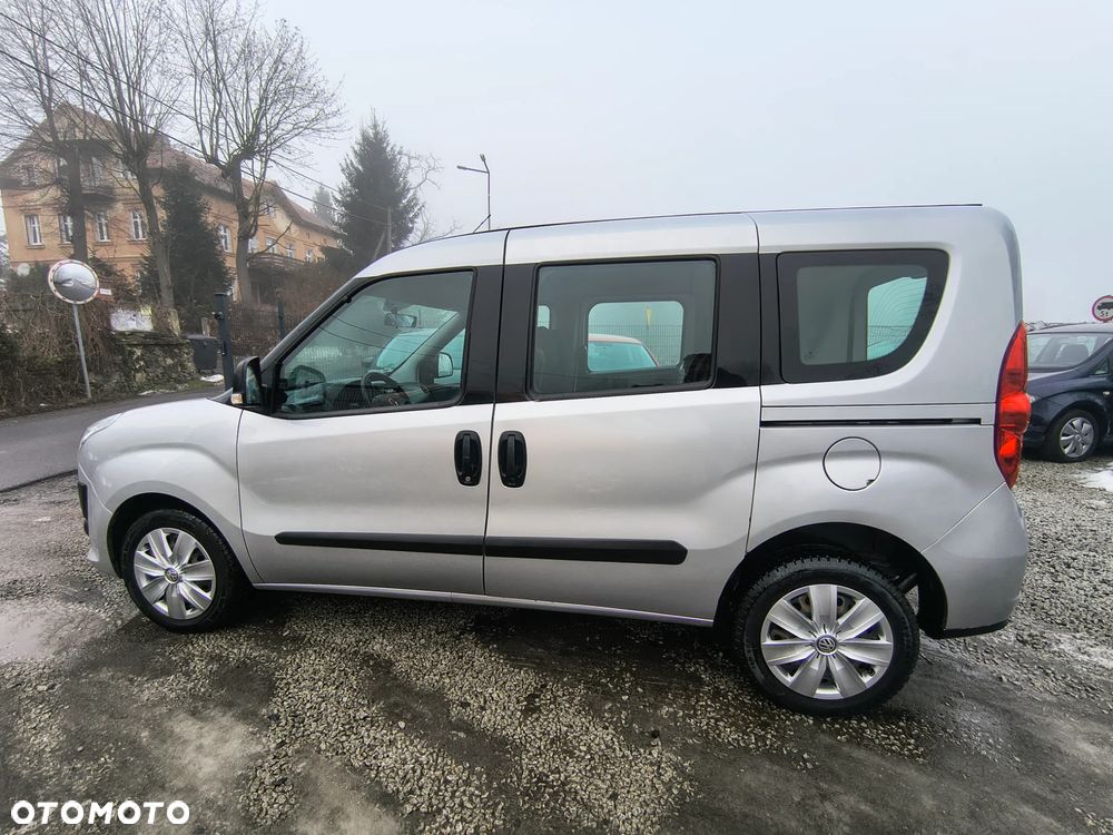 Fiat Doblo 1.6 16V Multijet Emotion - 9
