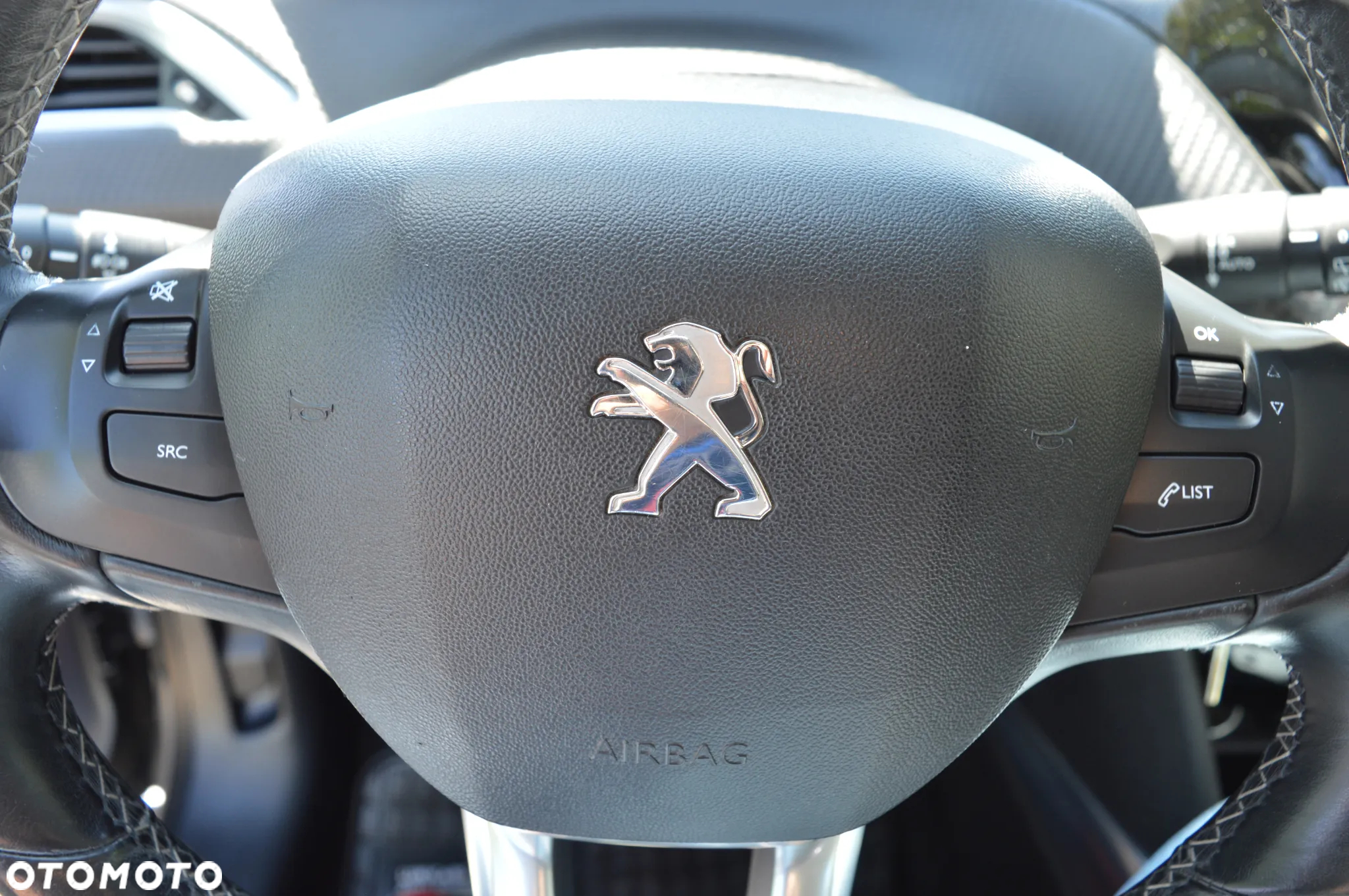 Peugeot 2008 1.6 VTi Allure - 24