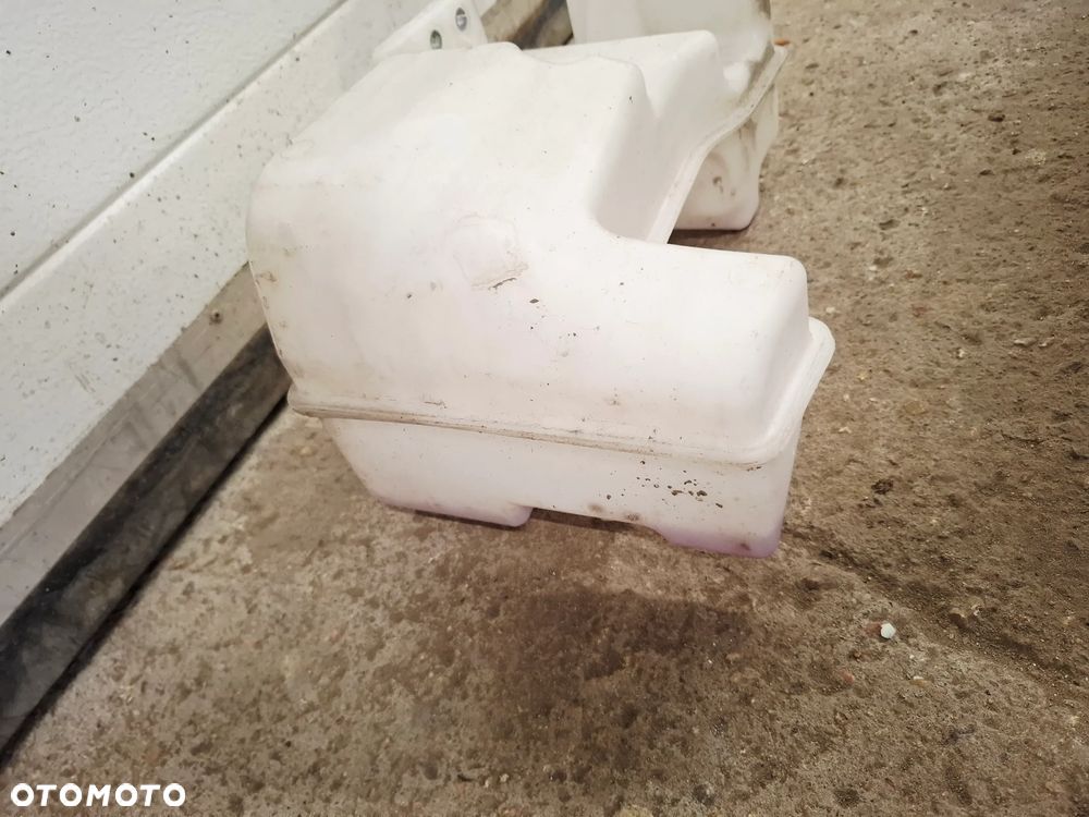 Zbiornik Zbiorniczek Płynu Spryskiwaczy Komplet VW Jetta A6 5C 2015r 5C6955453 - 6