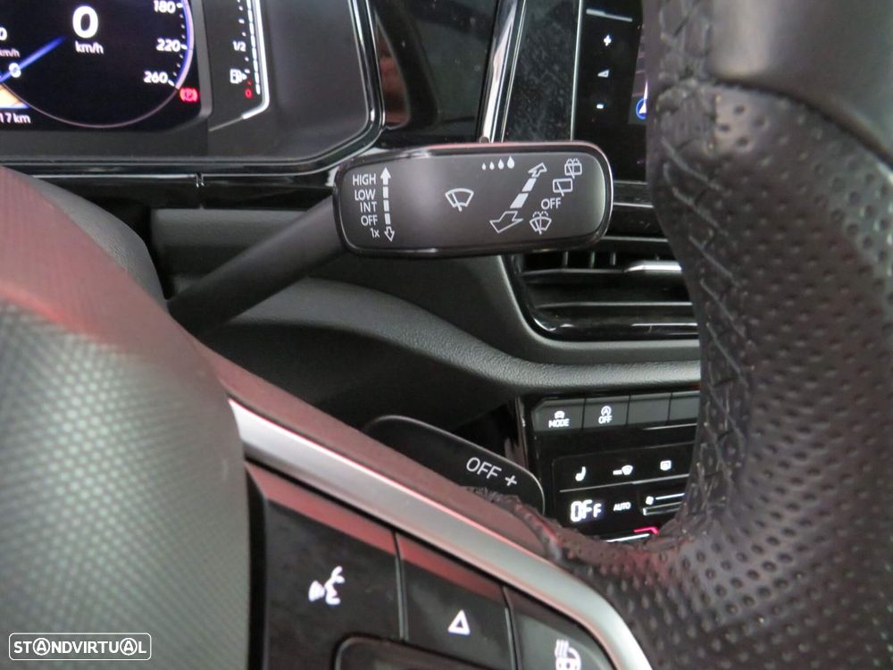 VW T-Roc 1.5 TSI R-Line DSG - 26