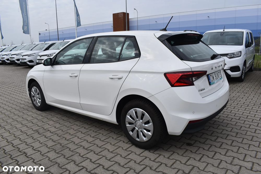 Skoda Fabia 1.0 Active - 8