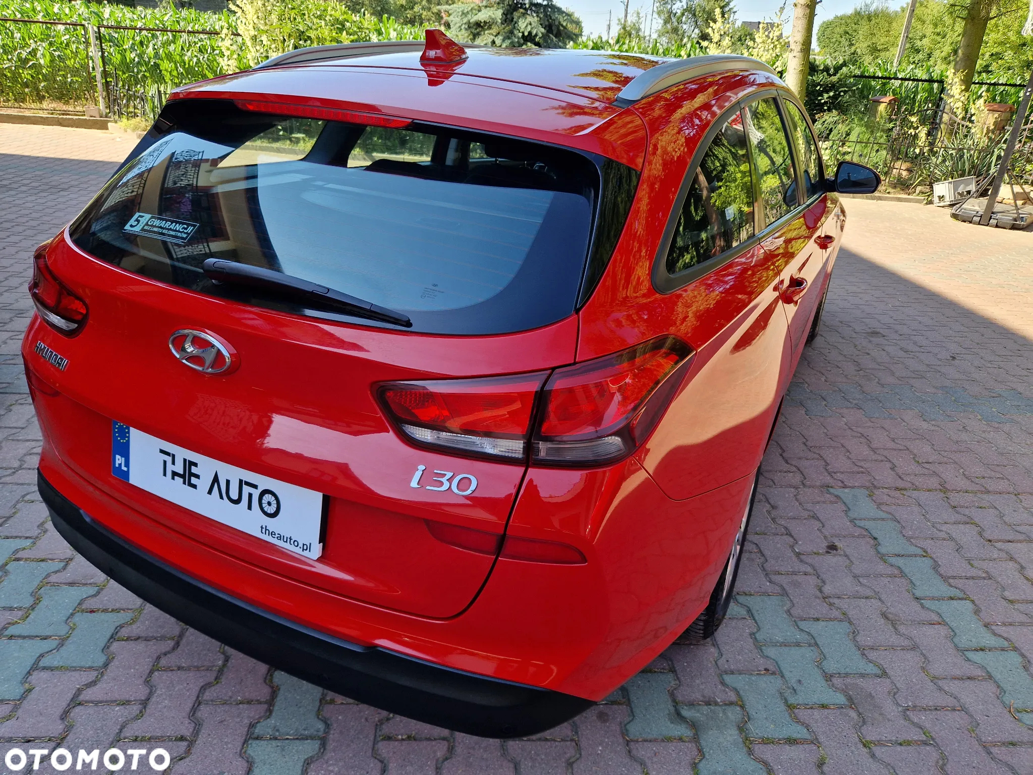 Hyundai i30 1.5 DPI Classic + - 37
