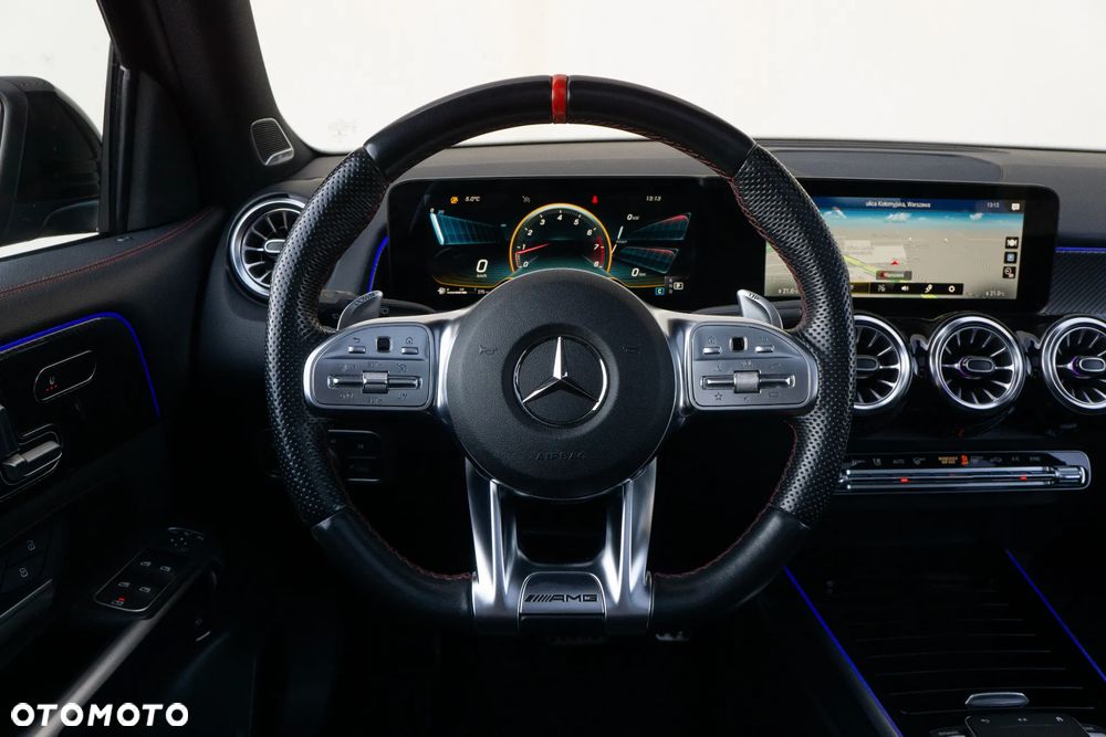 Mercedes-Benz GLB - 23