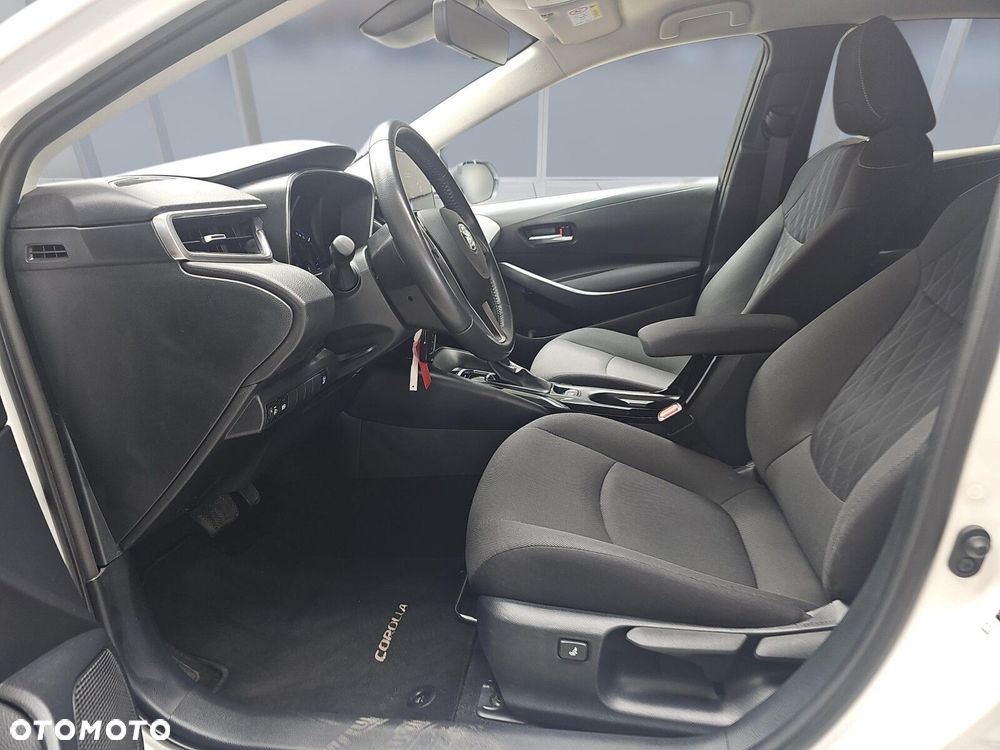 Toyota Corolla 1.5 Style MS - 9