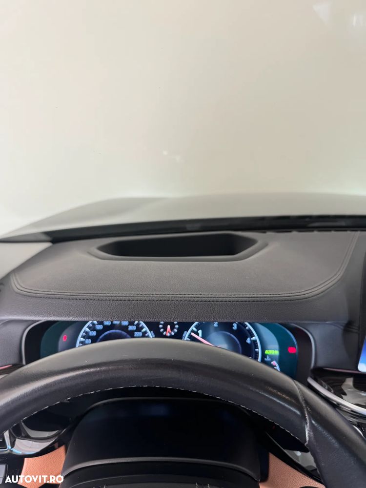 BMW Seria 5 520d xDrive AT - 19