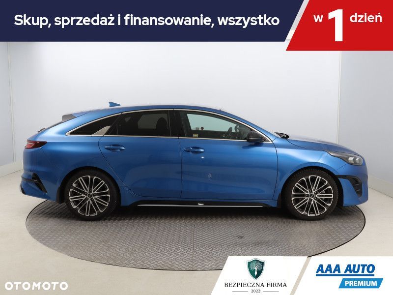 Kia ProCeed - 8