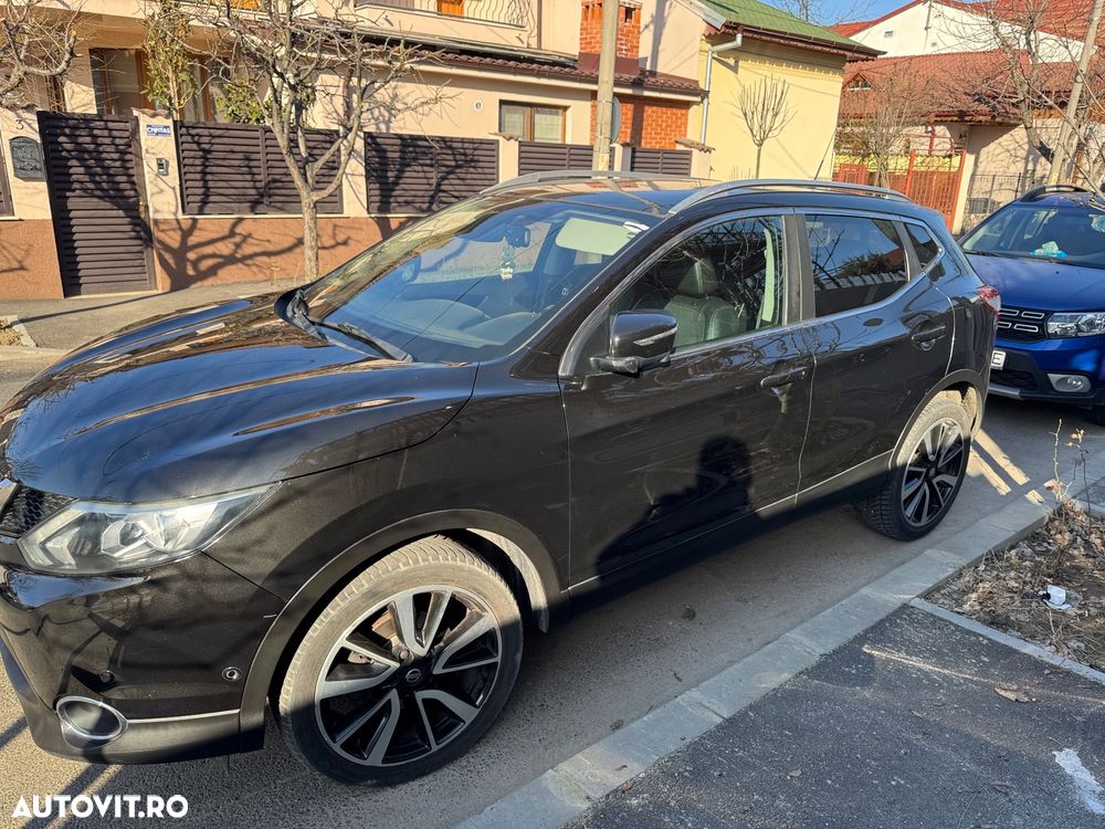 Nissan Qashqai 1.6L dCi Start/Stop 4X4-i Tekna - 10