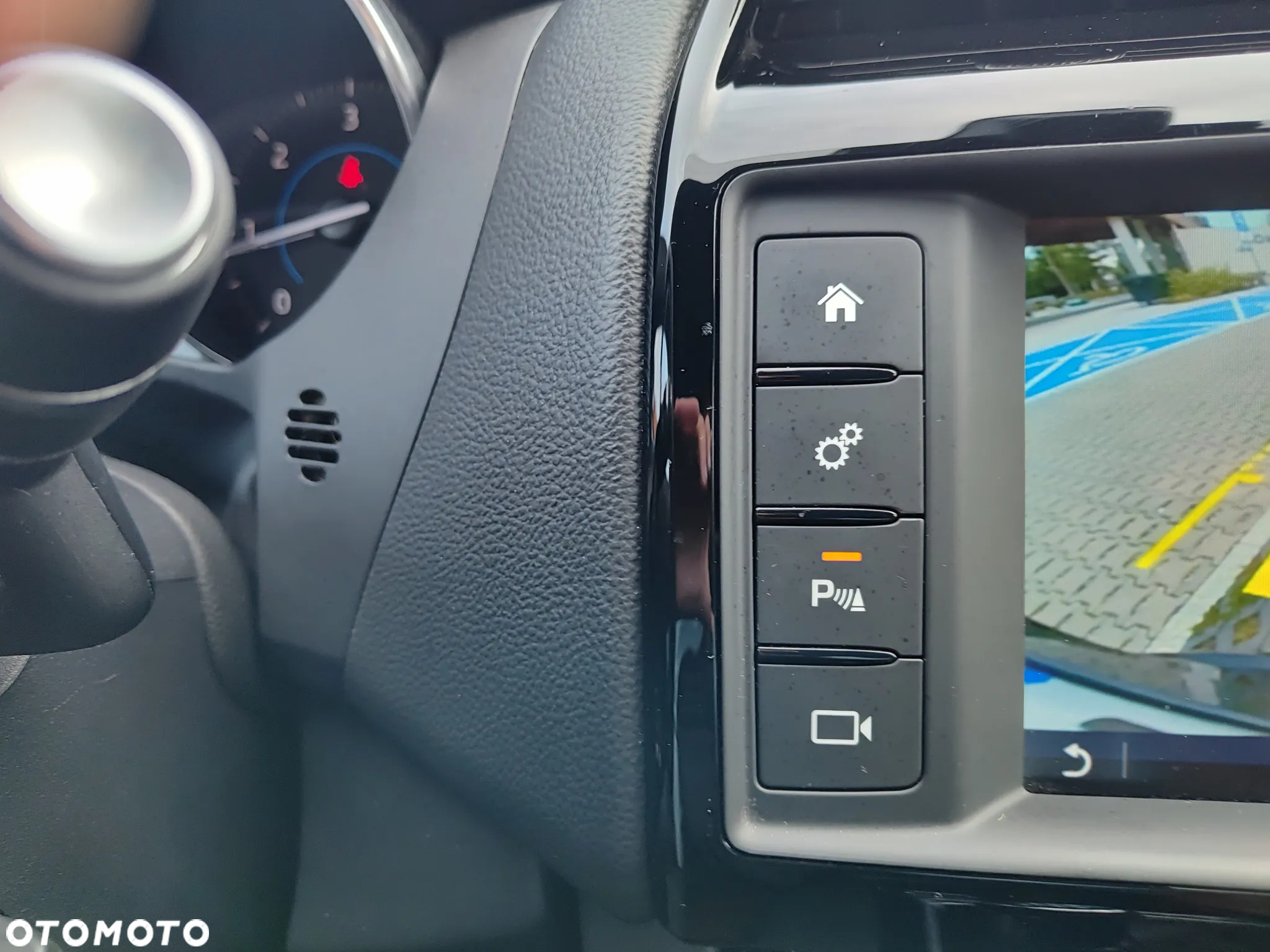 Jaguar F-Pace 2.0 i4D AWD Pure - 35