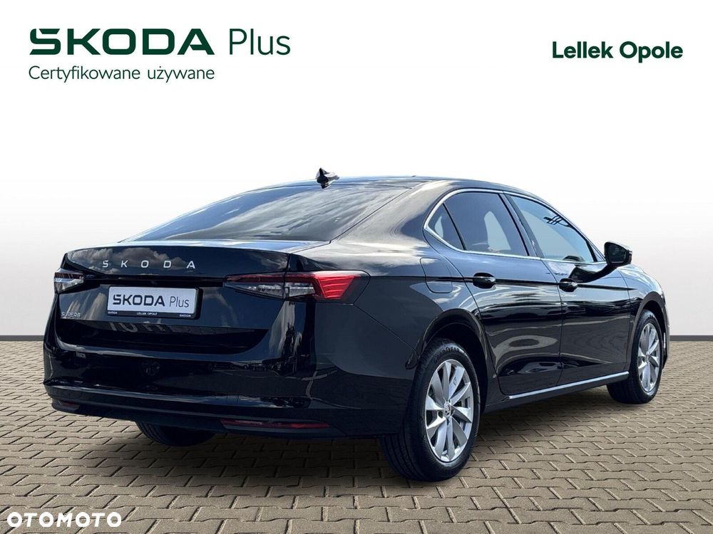 Skoda Superb 2.0 TDI SCR Selection DSG - 5