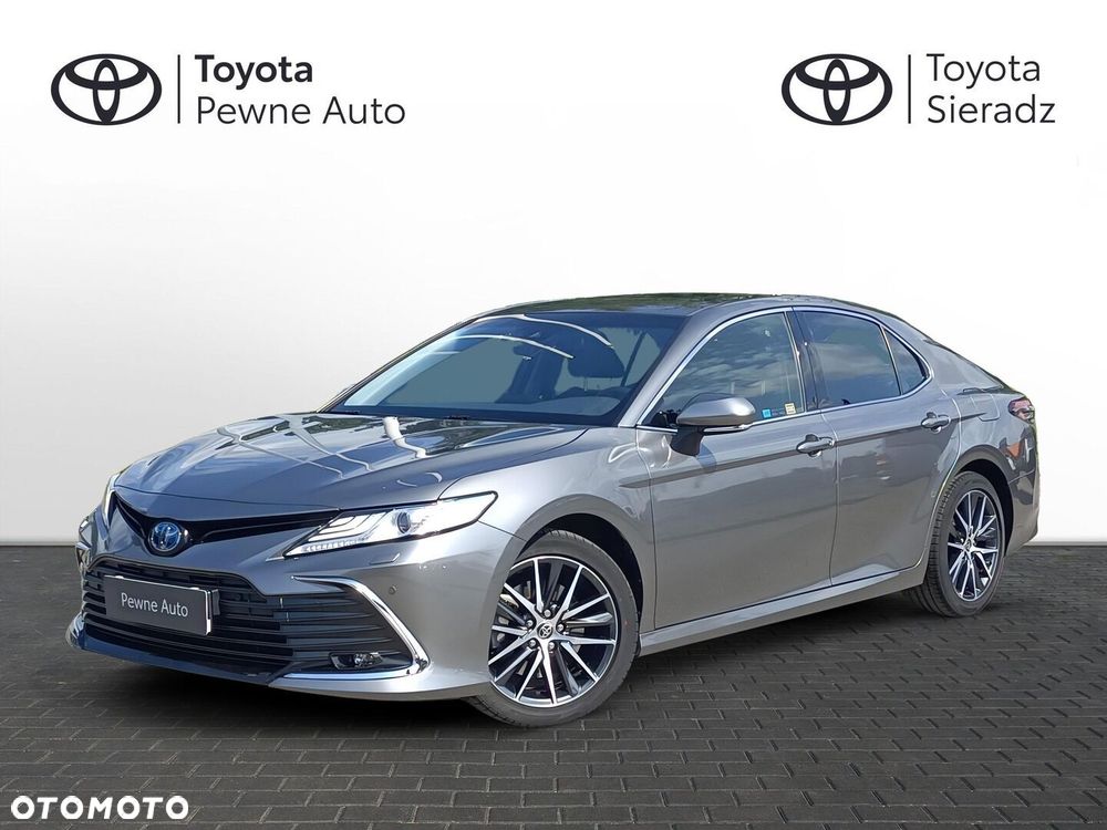 Toyota Camry 2.5 Hybrid Executive CVT - 2