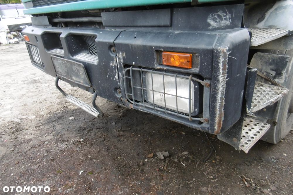 Zderzak Przód Iveco Eurotrakker - 4