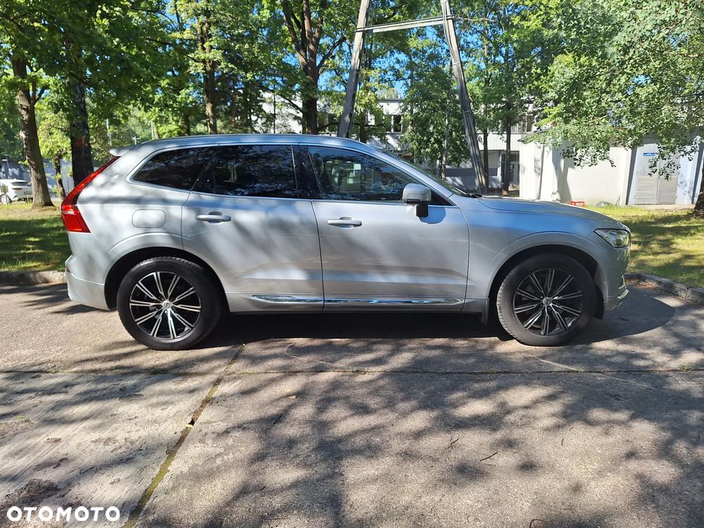 Volvo XC 60 D5 AWD Geartronic Inscription - 4